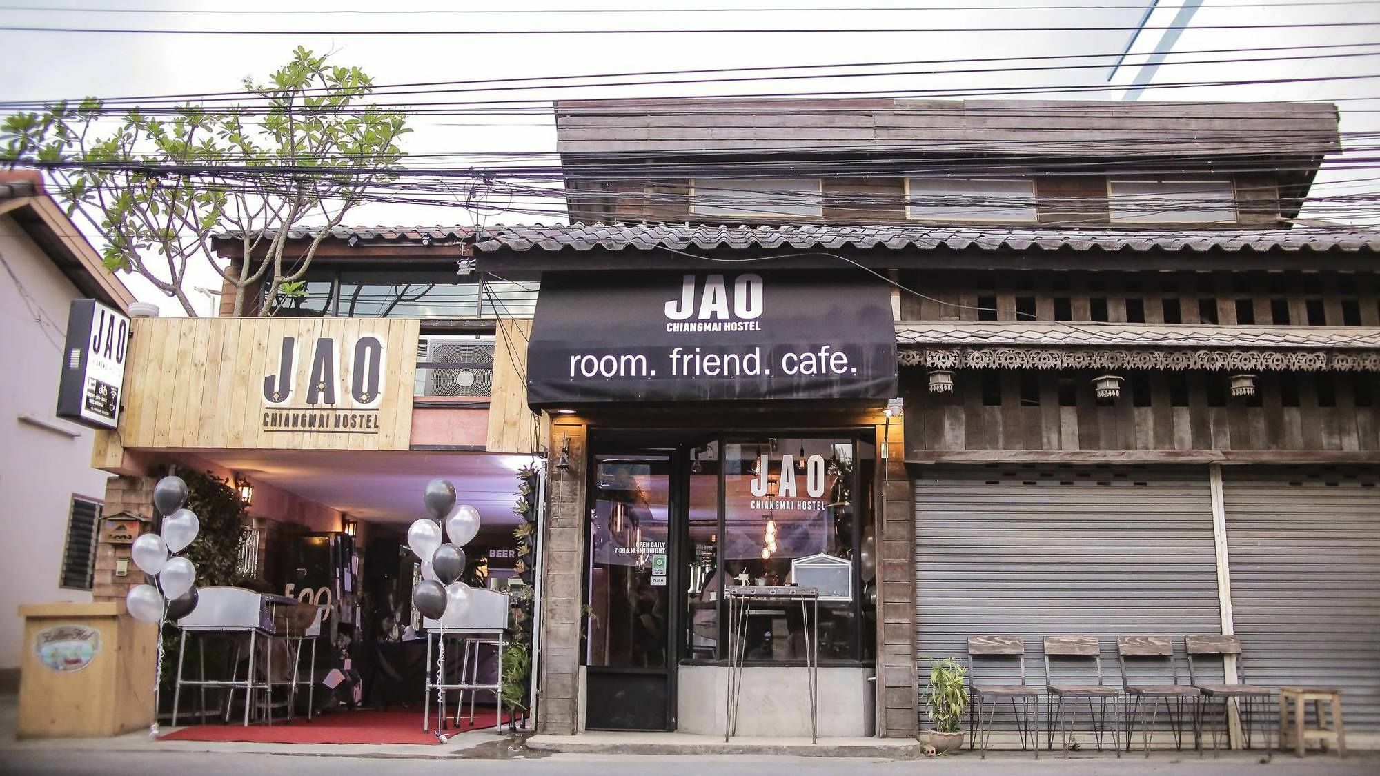 Jao Hostel & Cafe Chiang Mai Ngoại thất bức ảnh